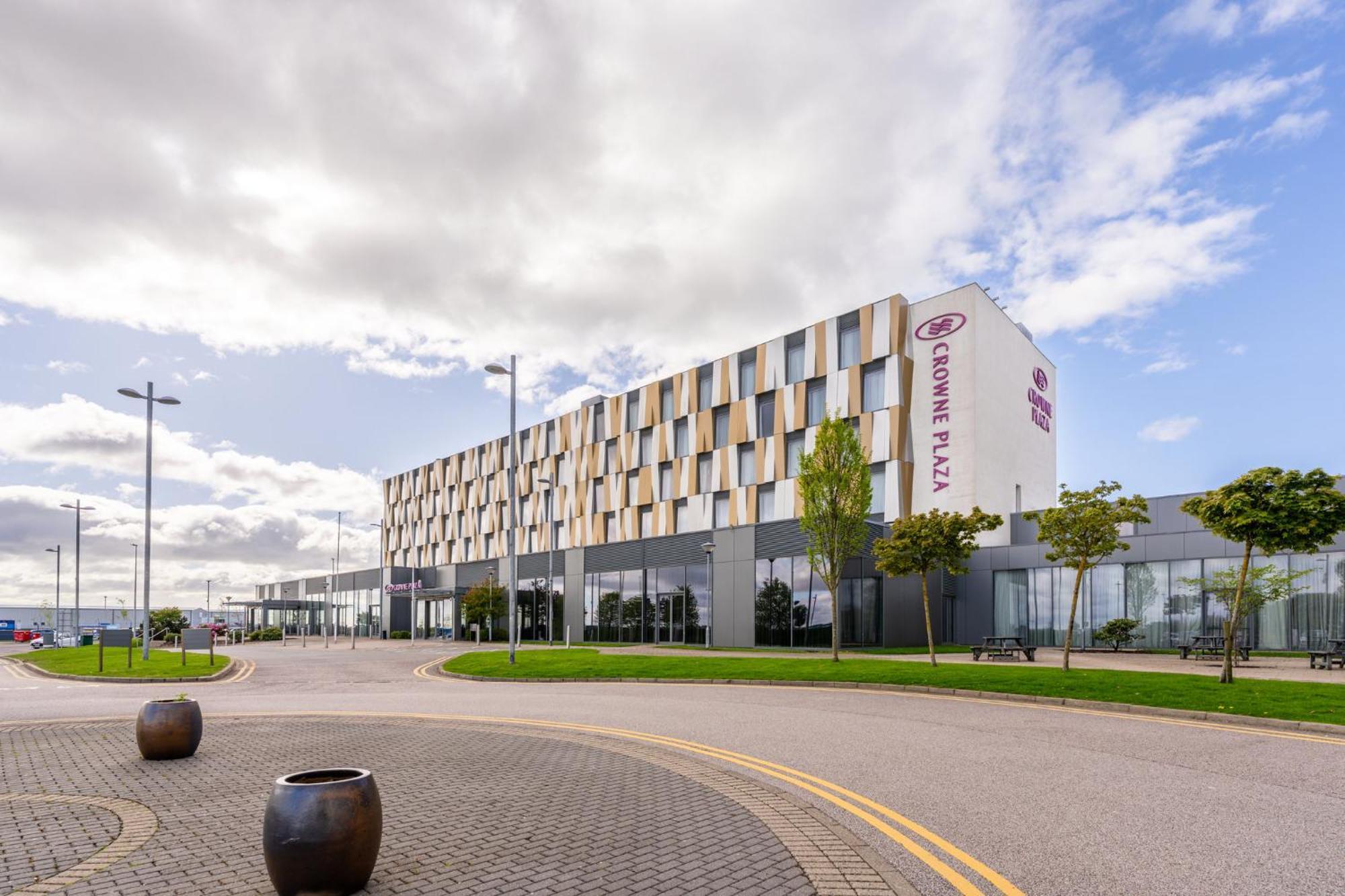 Crowne Plaza Aberdeen Airport By Ihg Dyce Eksteriør billede